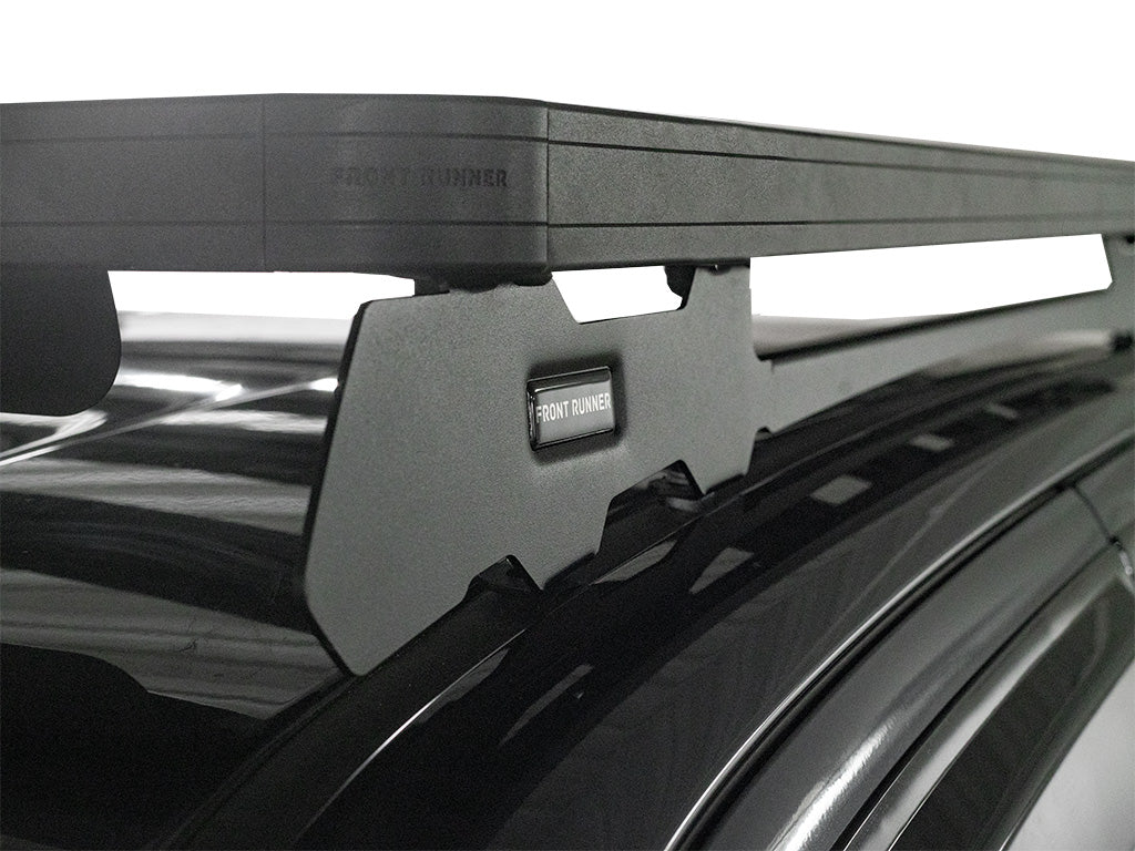 Isuzu D-Max (2020-Current) Slimline II Roof Rack Kit - by Front Runner | Front Runner